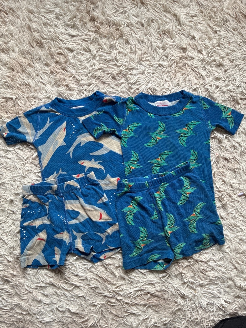 Hanna Andersson Shorts Pajamas Shark and Dragons Size 4